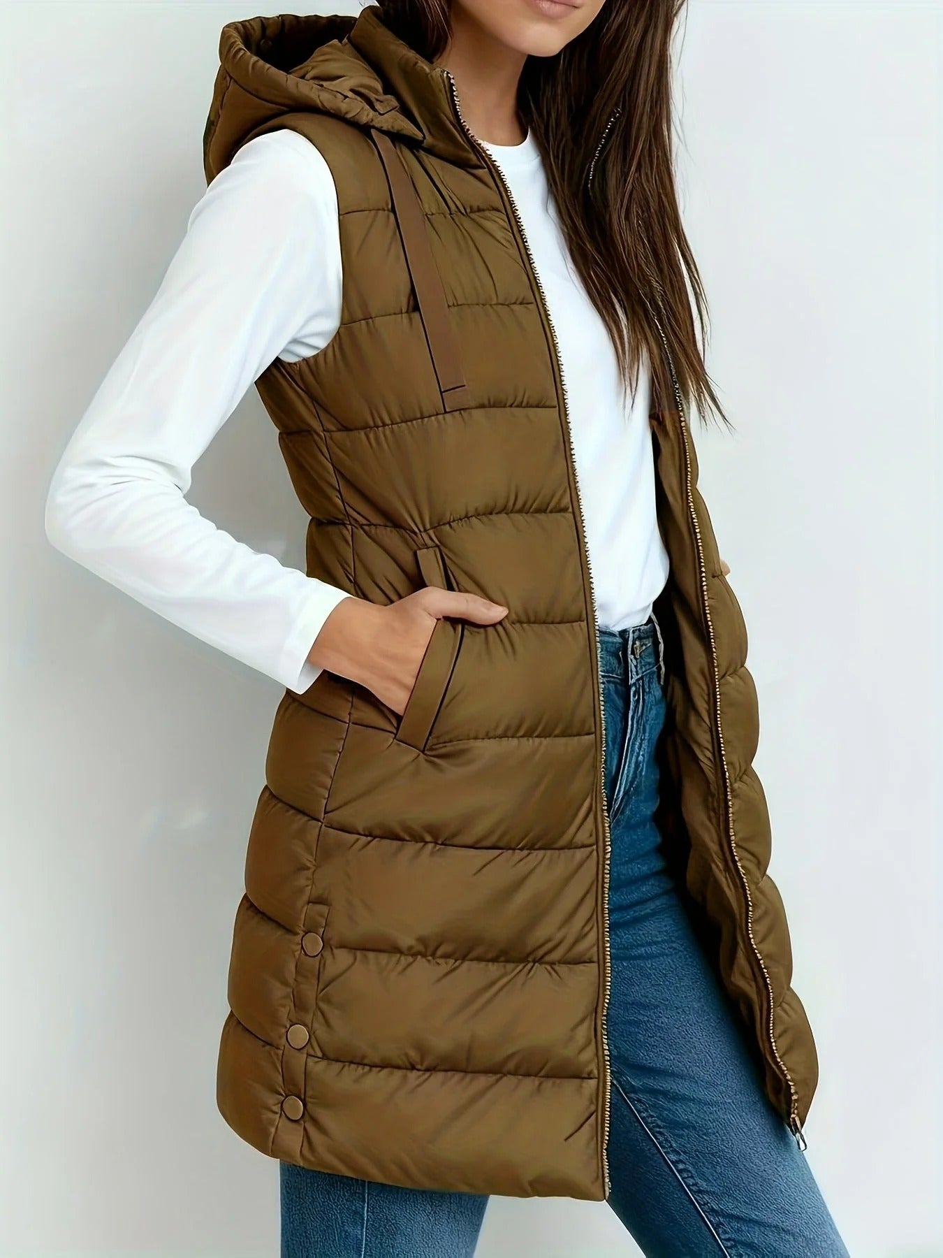 AELIA | Chaqueta con Capucha alcolchada sin mangas
